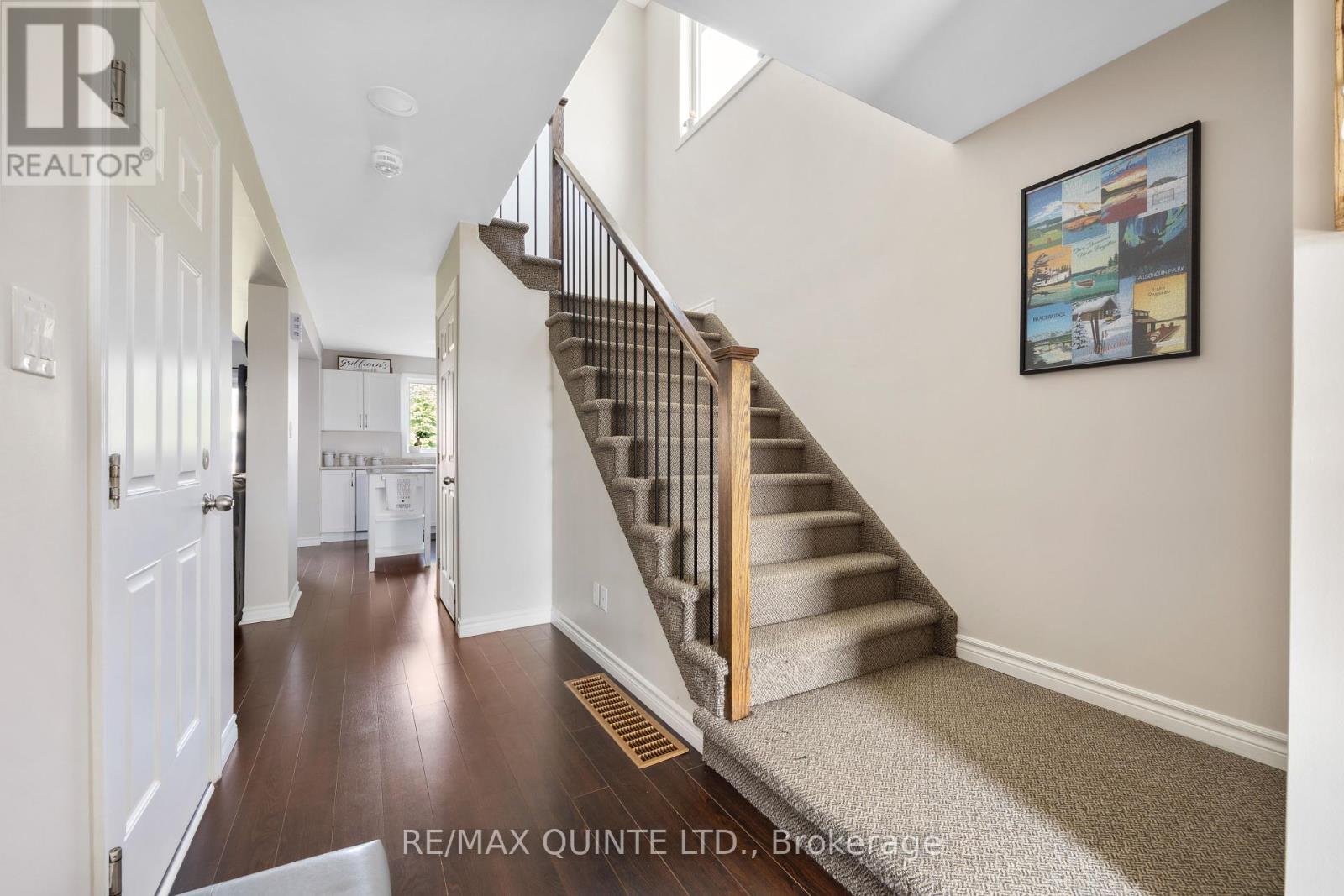 121 Kanvers Way, Greater Napanee, Ontario  K7R 3P9 - Photo 6 - X12374124