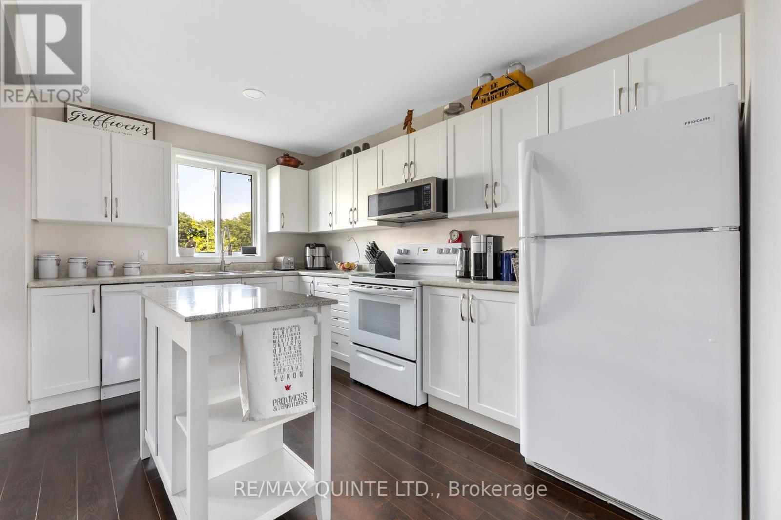 121 Kanvers Way, Greater Napanee, Ontario  K7R 3P9 - Photo 8 - X12374124
