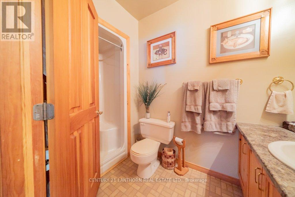 3126 County Rd 8 Road, Prince Edward County (North Marysburg Ward), Ontario  K0K 2T0 - Photo 33 - X12374137