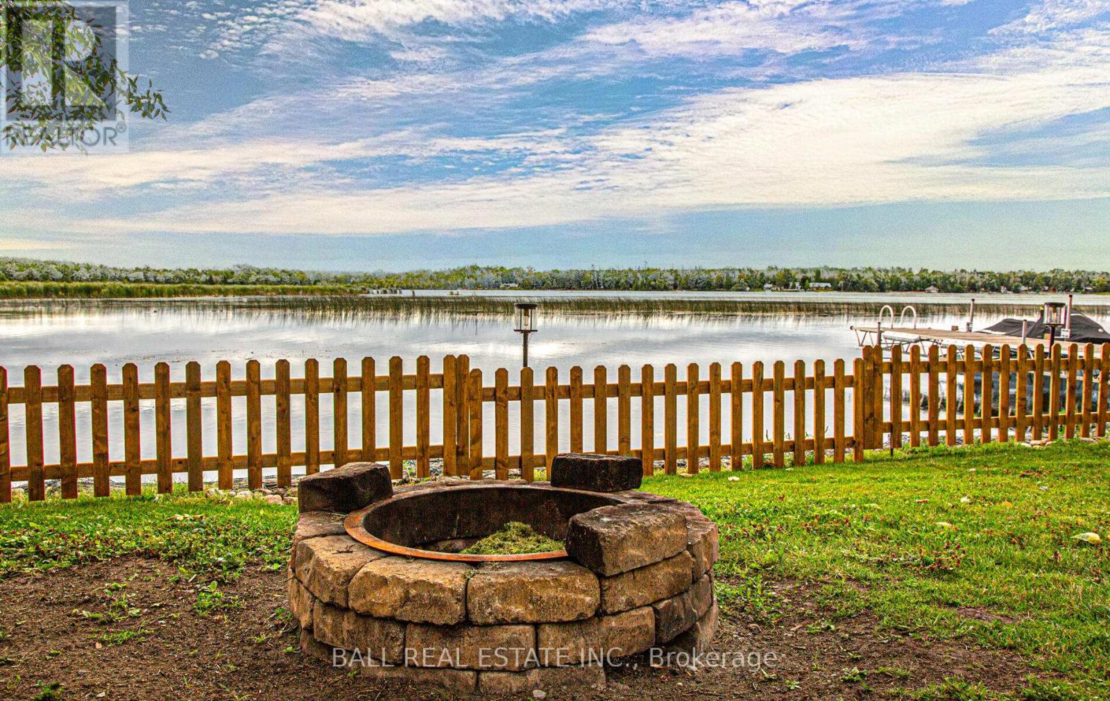 1853 Youngs Point Road, Selwyn, Ontario  K0L 2H0 - Photo 11 - X12374149