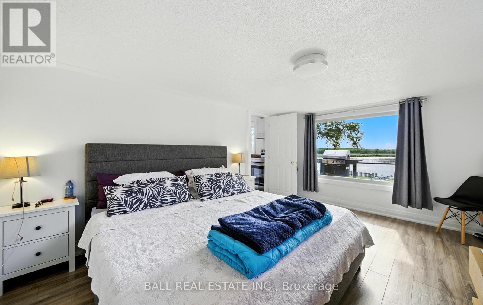 1853 Youngs Point Road, Selwyn, Ontario  K0L 2H0 - Photo 23 - X12374149