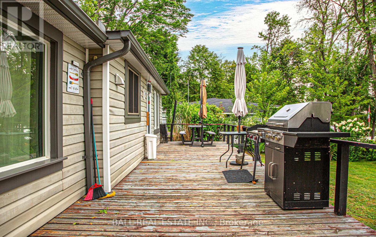 1853 Youngs Point Road, Selwyn, Ontario  K0L 2H0 - Photo 9 - X12374149