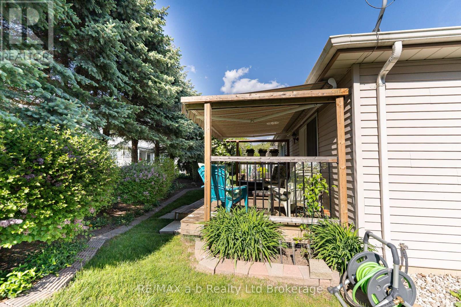 19 Brasher Drive, Tillsonburg, Ontario  N4G 5T2 - Photo 25 - X12374153