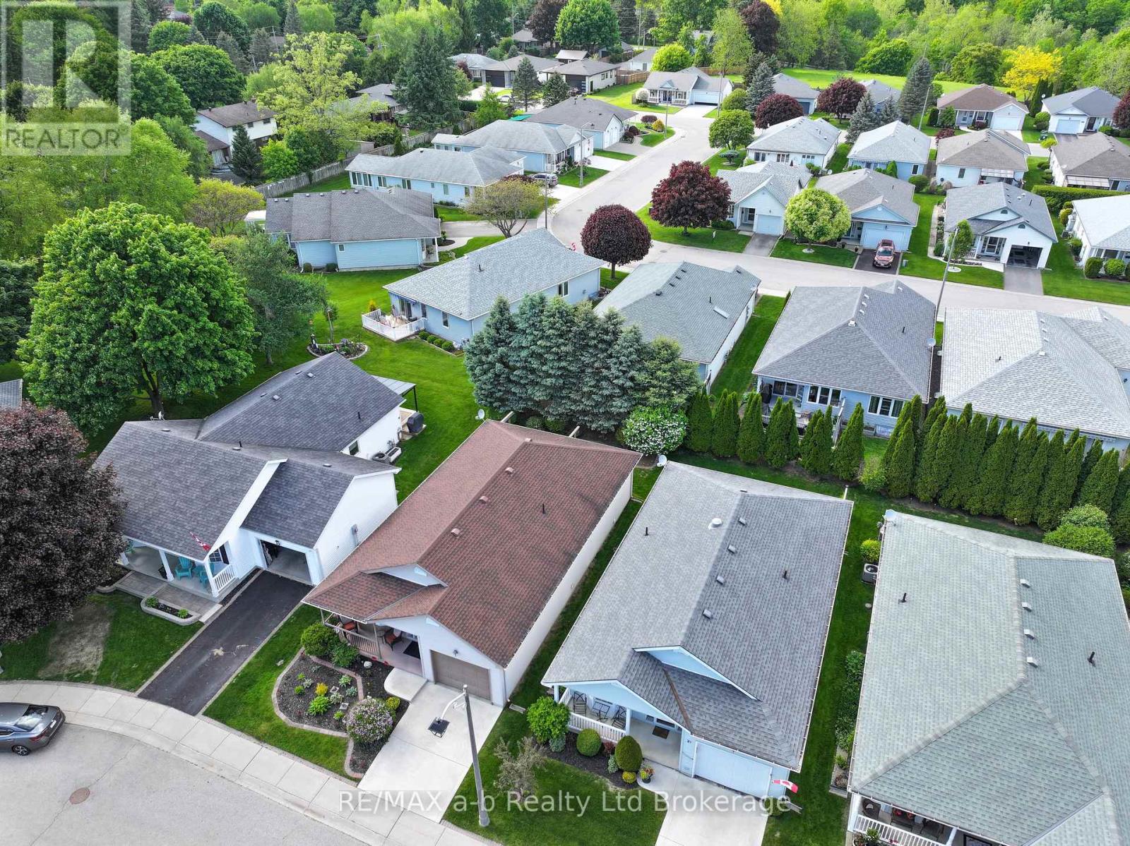 19 Brasher Drive, Tillsonburg, Ontario  N4G 5T2 - Photo 26 - X12374153