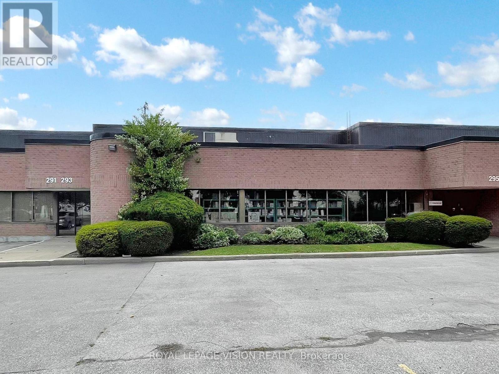 293 Clements Road W, Ajax, Ontario  L1S 3W7 - Photo 1 - E12373937