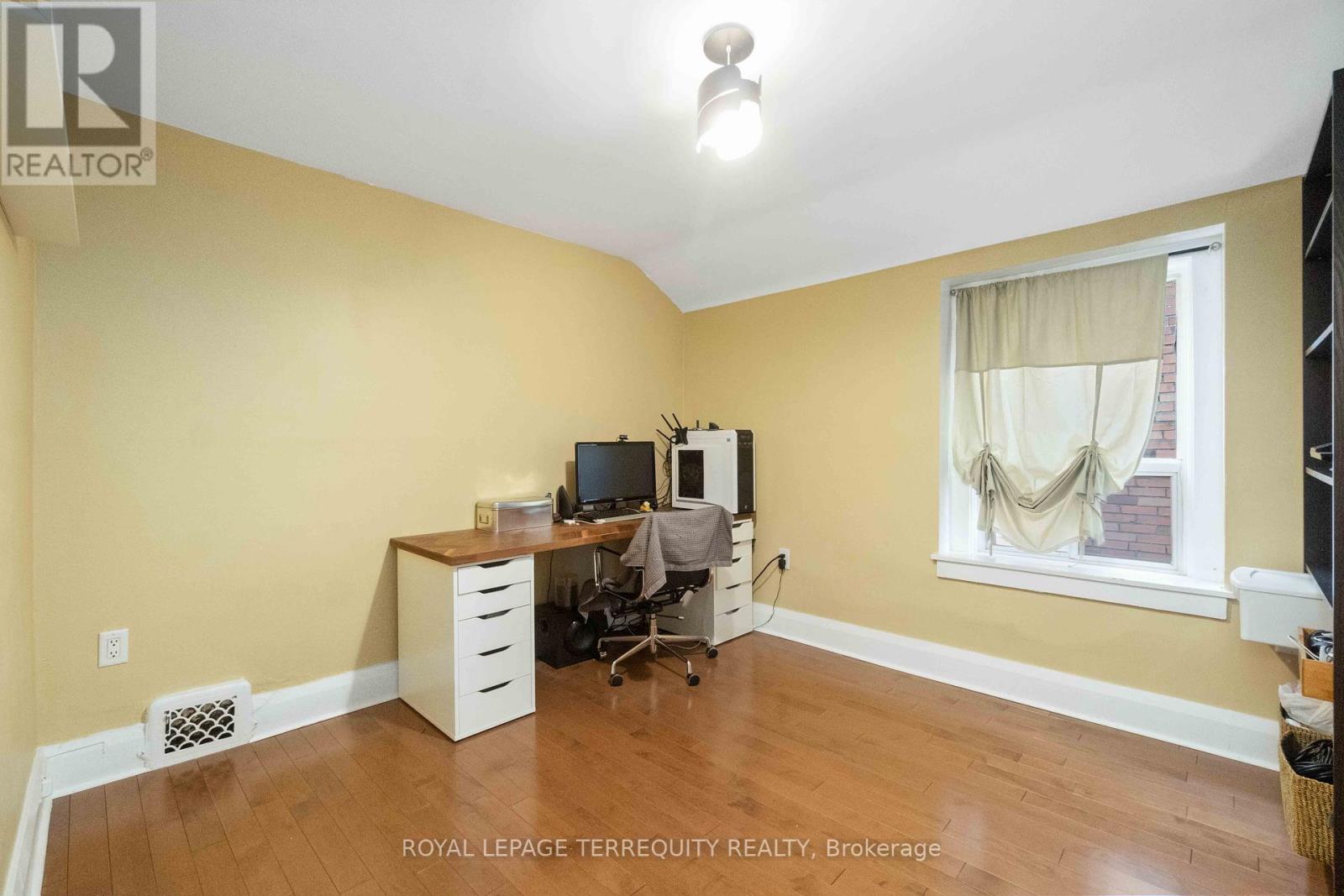 70 Rogers Road, Toronto, Ontario  M6E 1P1 - Photo 22 - C12336465