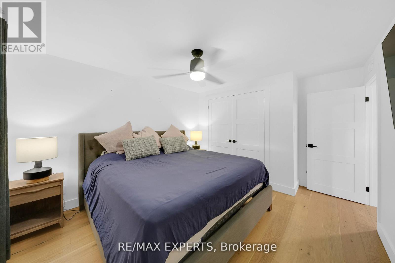 253 Spencer Avenue, Essa, Ontario  L0L 2N0 - Photo 40 - N12373943