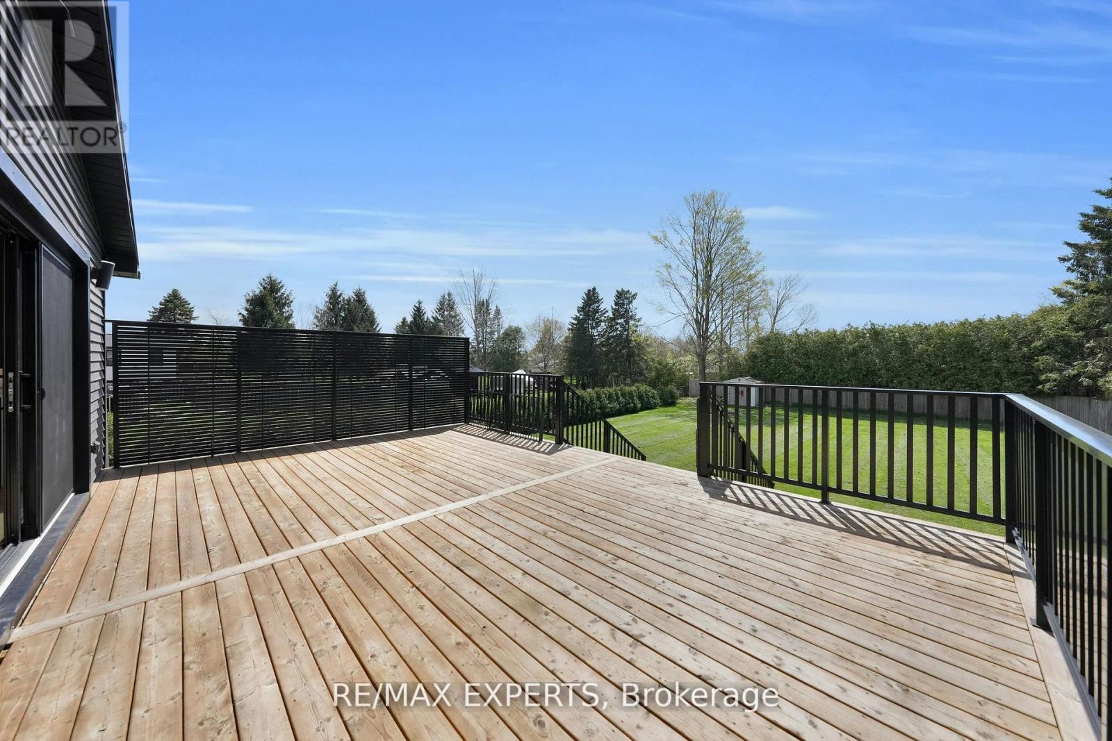 253 Spencer Avenue, Essa, Ontario  L0L 2N0 - Photo 43 - N12373943