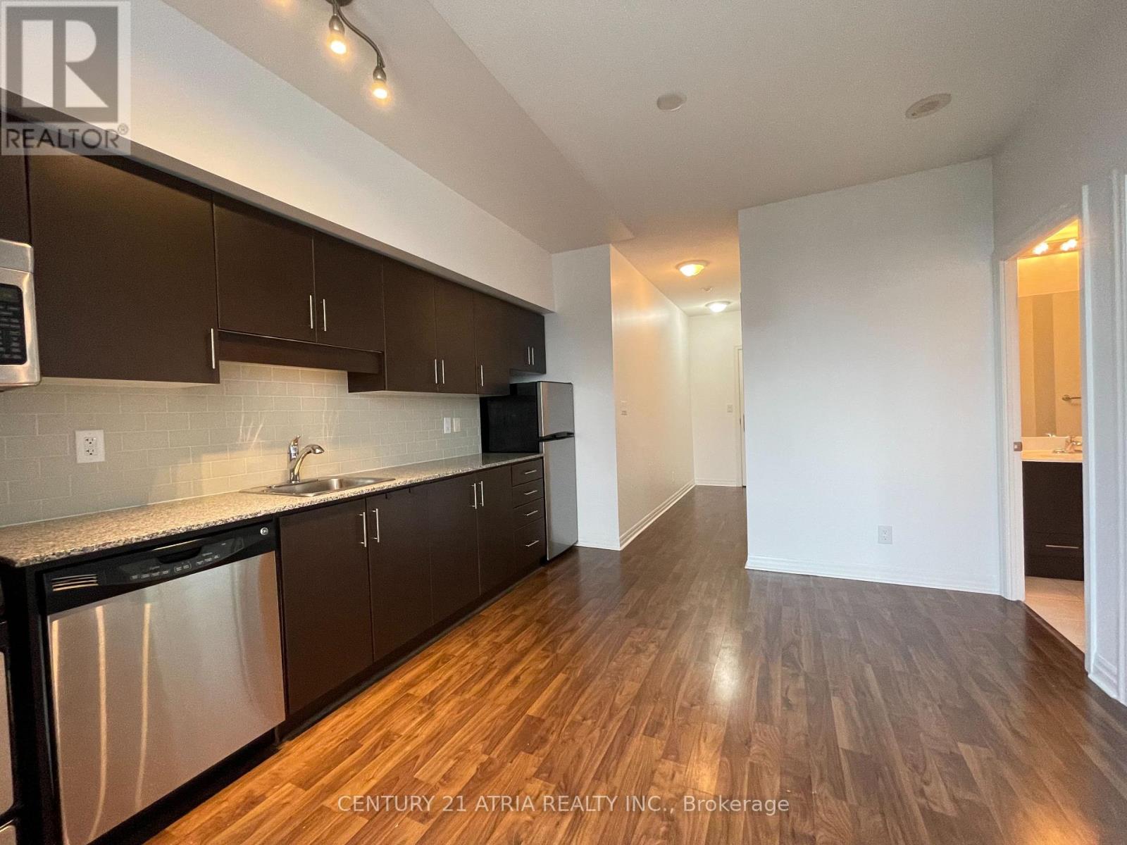 1504 - 30 Herons Hill Way N, Toronto, Ontario  M2J 0A7 - Photo 6 - C12373378