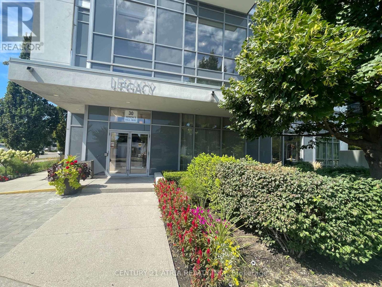 1504 - 30 Herons Hill Way N, Toronto, Ontario  M2J 0A7 - Photo 2 - C12373378