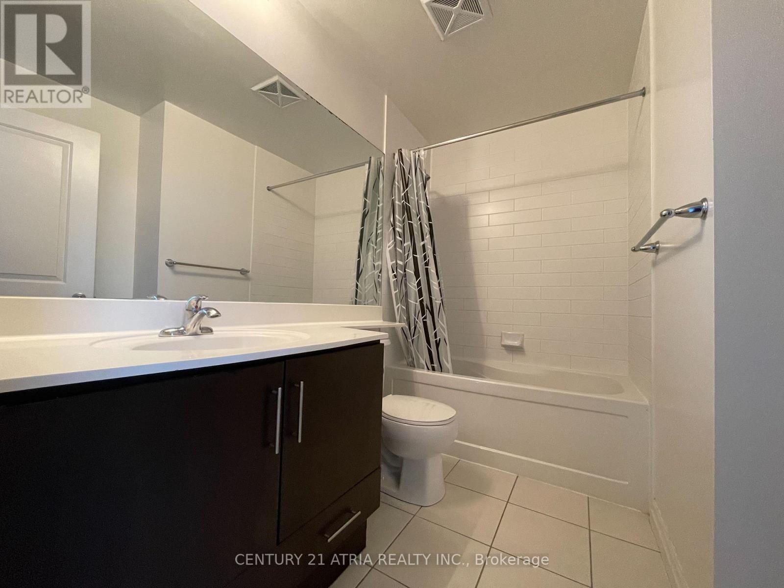 1504 - 30 Herons Hill Way N, Toronto, Ontario  M2J 0A7 - Photo 8 - C12373378