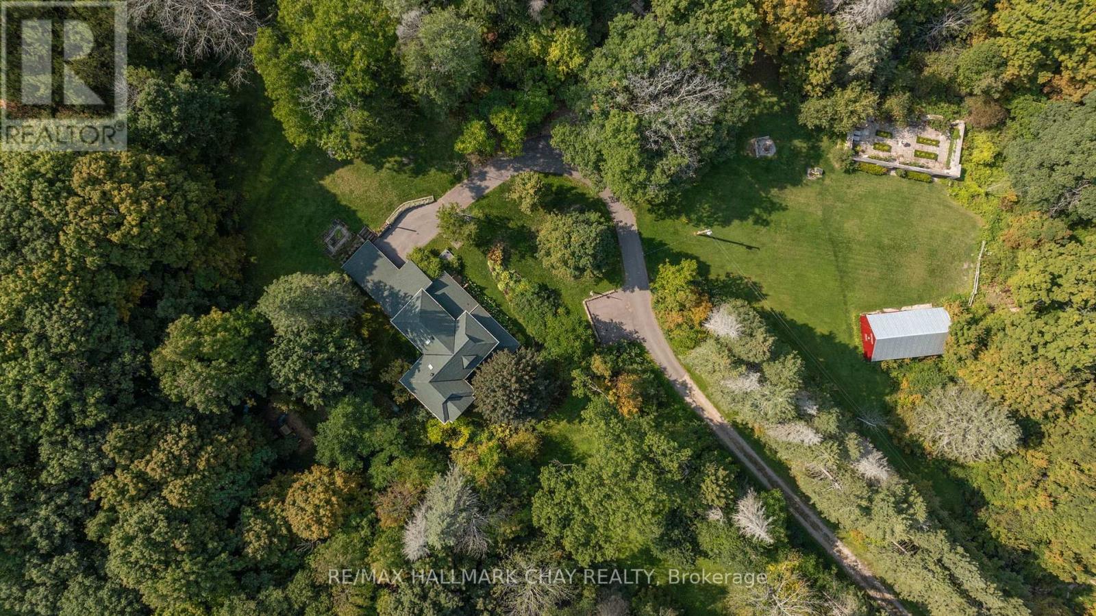 4950 Penetanguishene Road, Springwater, Ontario  L0L 1V0 - Photo 48 - S12374012