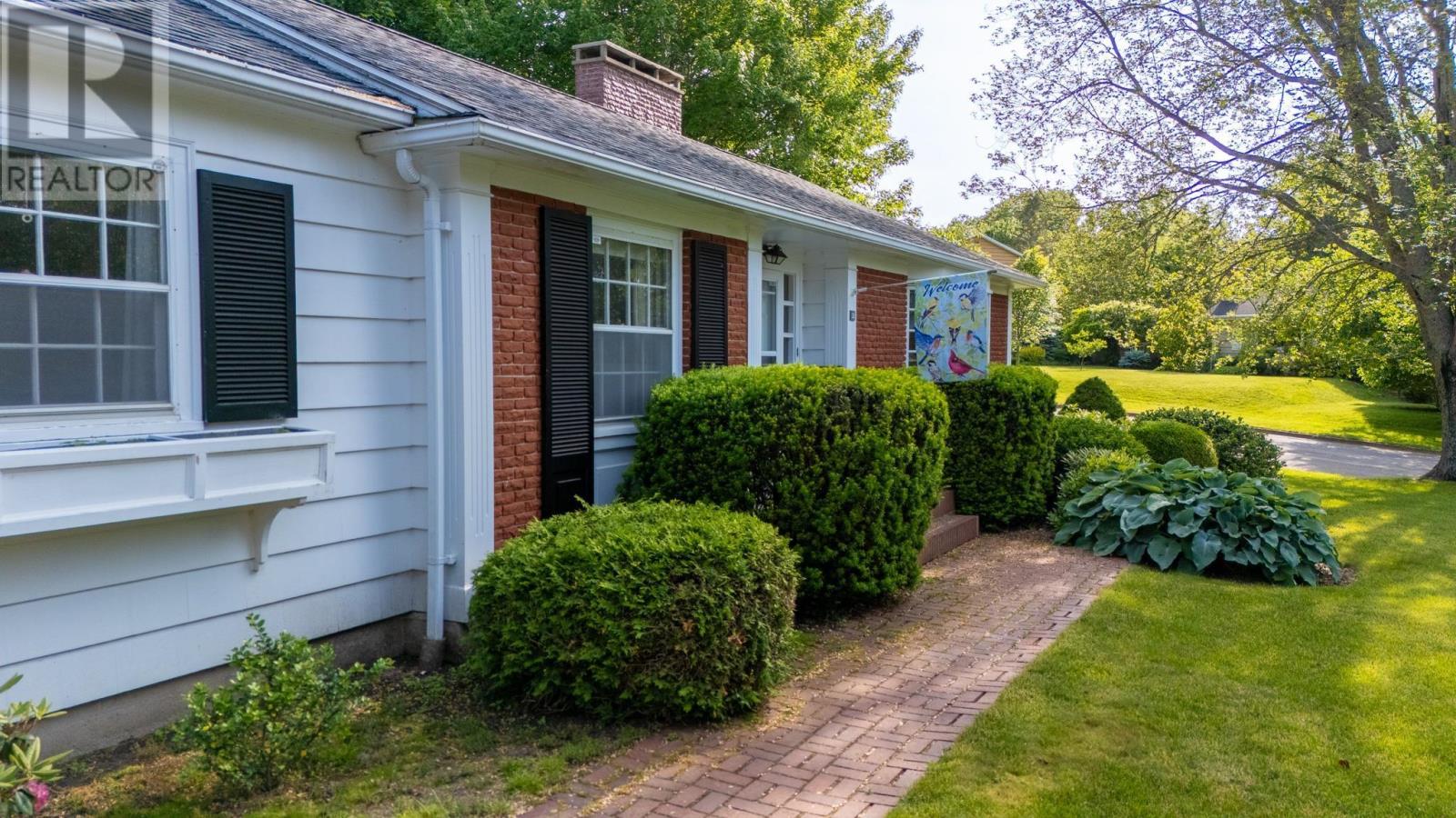 32 Fielding Avenue, Kentville, Nova Scotia  B4N 2T6 - Photo 4 - 202515259