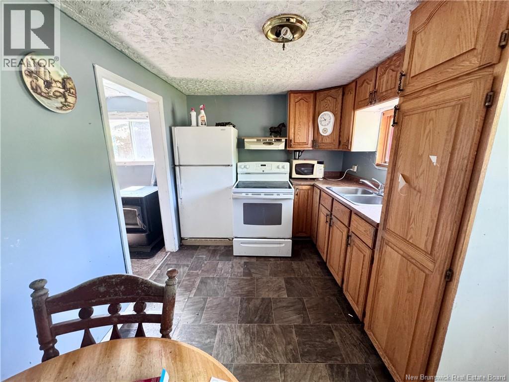 258 Slope Road, Minto, New Brunswick  E4B 3G8 - Photo 6 - NB123300