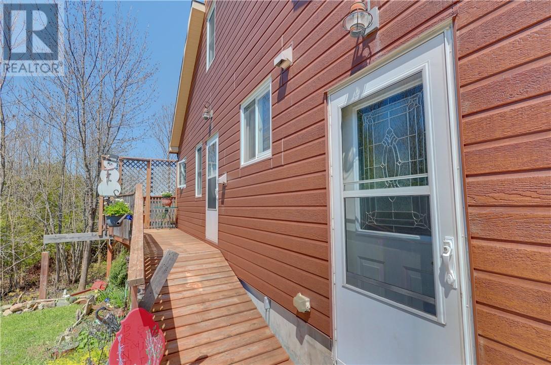 560 Ice Lake Road, Gore Bay, Ontario  P0P 1H0 - Photo 2 - 2124416
