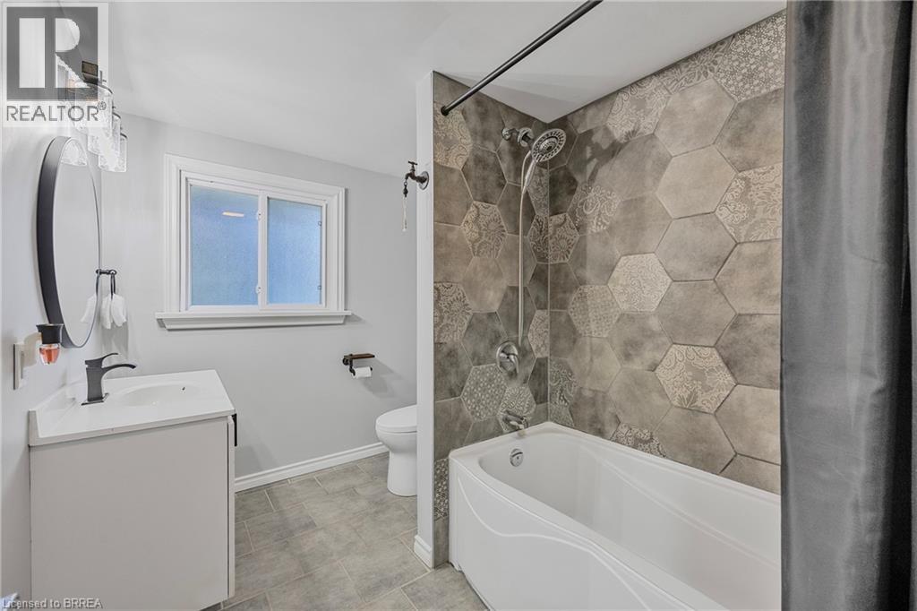 944 Concession Road, Cambridge, Ontario  N3H 4L6 - Photo 21 - 40765178