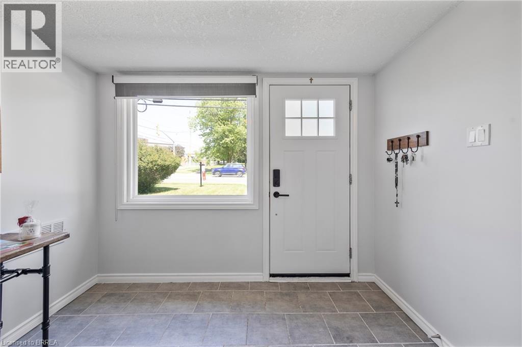 944 Concession Road, Cambridge, Ontario  N3H 4L6 - Photo 7 - 40765178