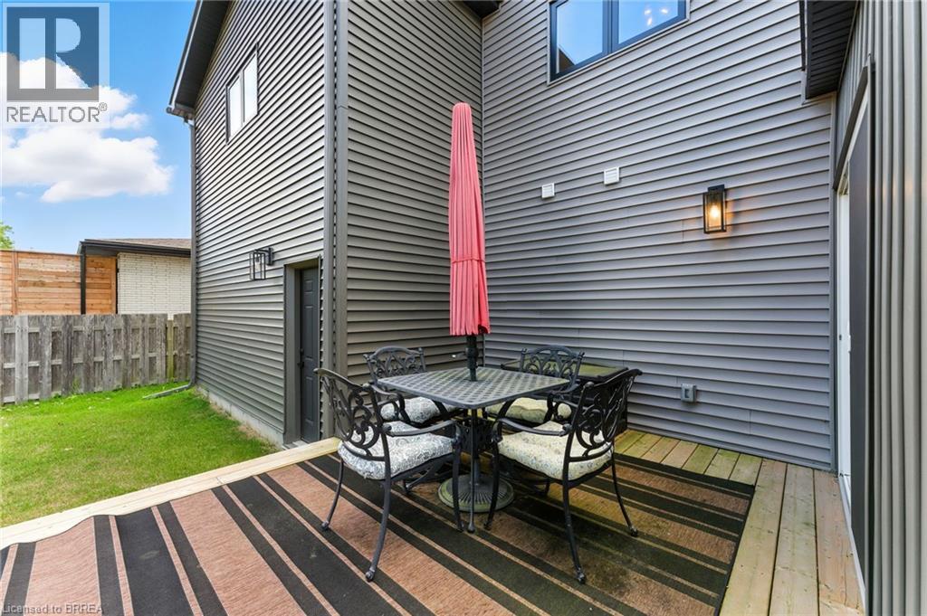 37 Barnes Avenue, Brantford, Ontario  N3R 4Y9 - Photo 33 - 40764422