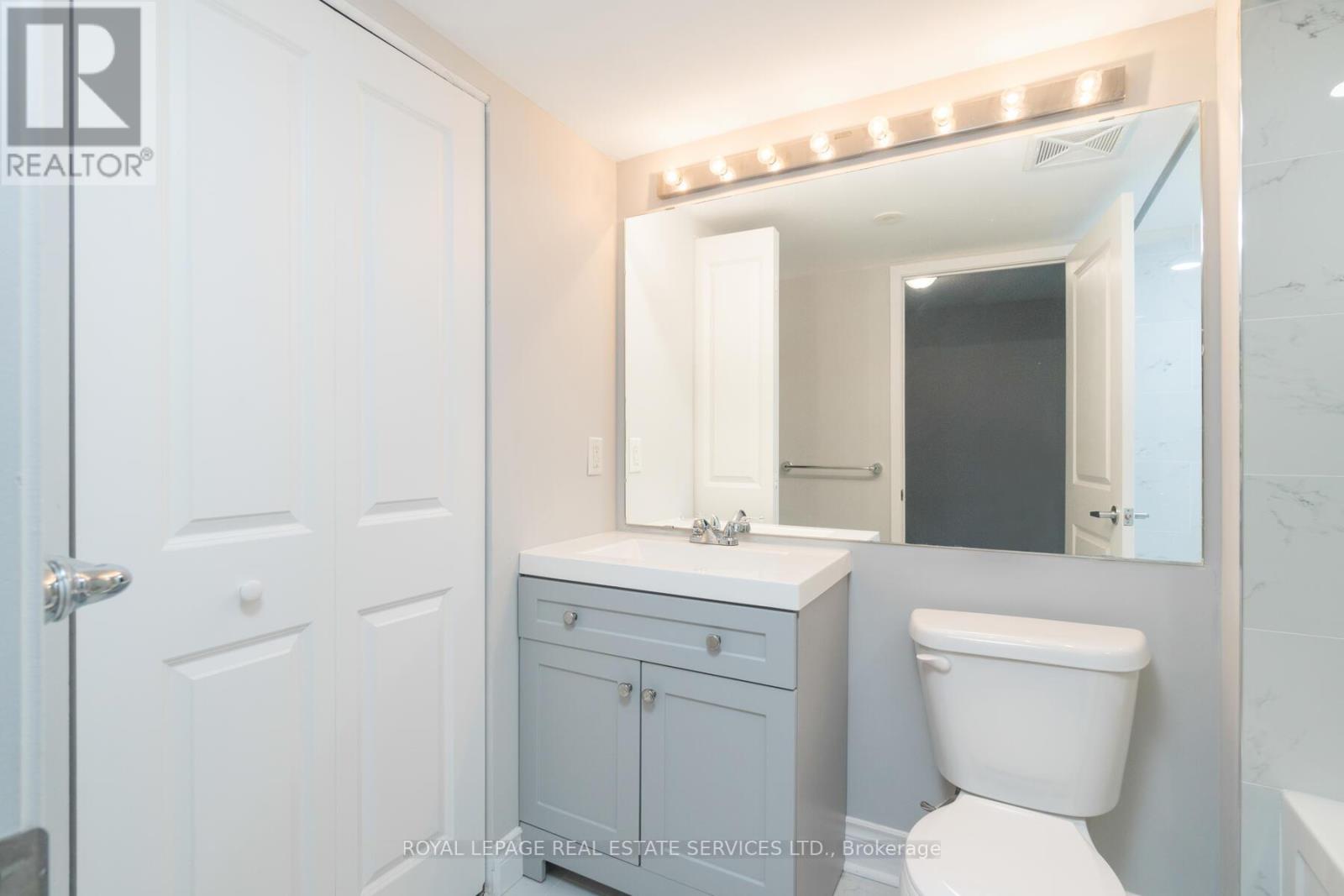 79 - 9 Windermere Avenue, Toronto, Ontario  M6S 5A4 - Photo 19 - W12373956