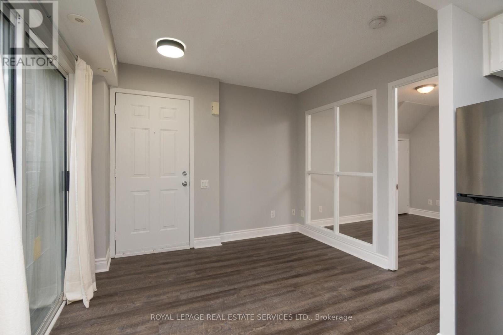 79 - 9 Windermere Avenue, Toronto, Ontario  M6S 5A4 - Photo 7 - W12373956