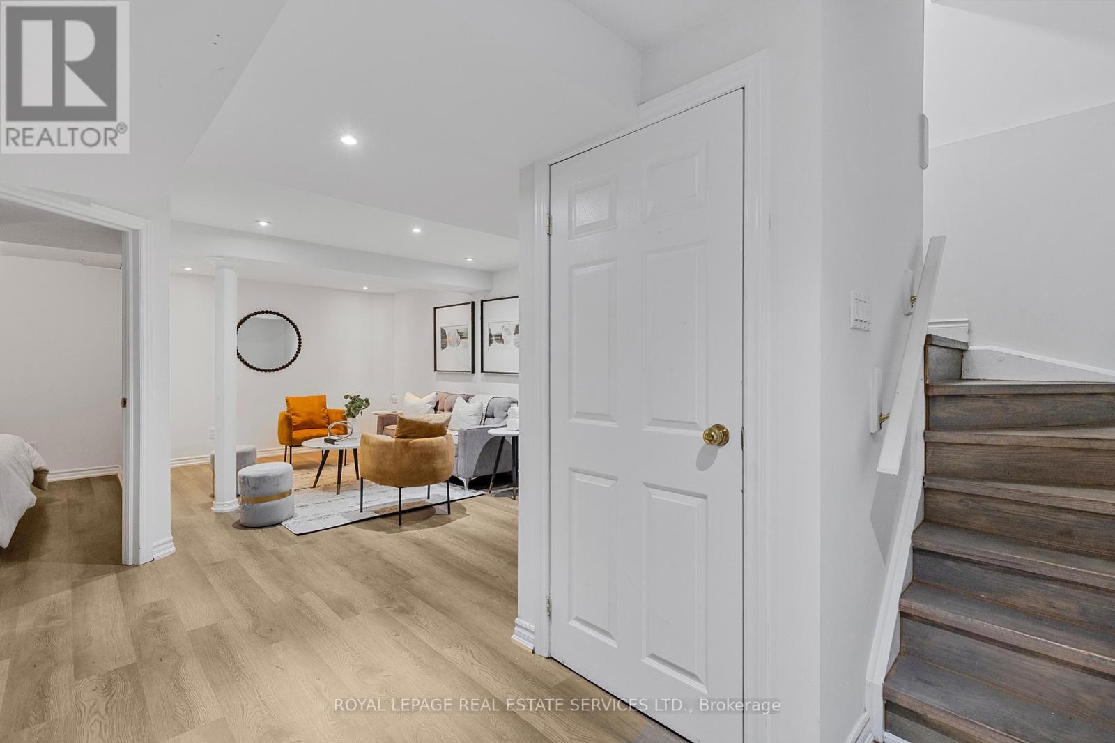 2425 Postmaster Drive, Oakville, Ontario  L6M 0J2 - Photo 33 - W12373968