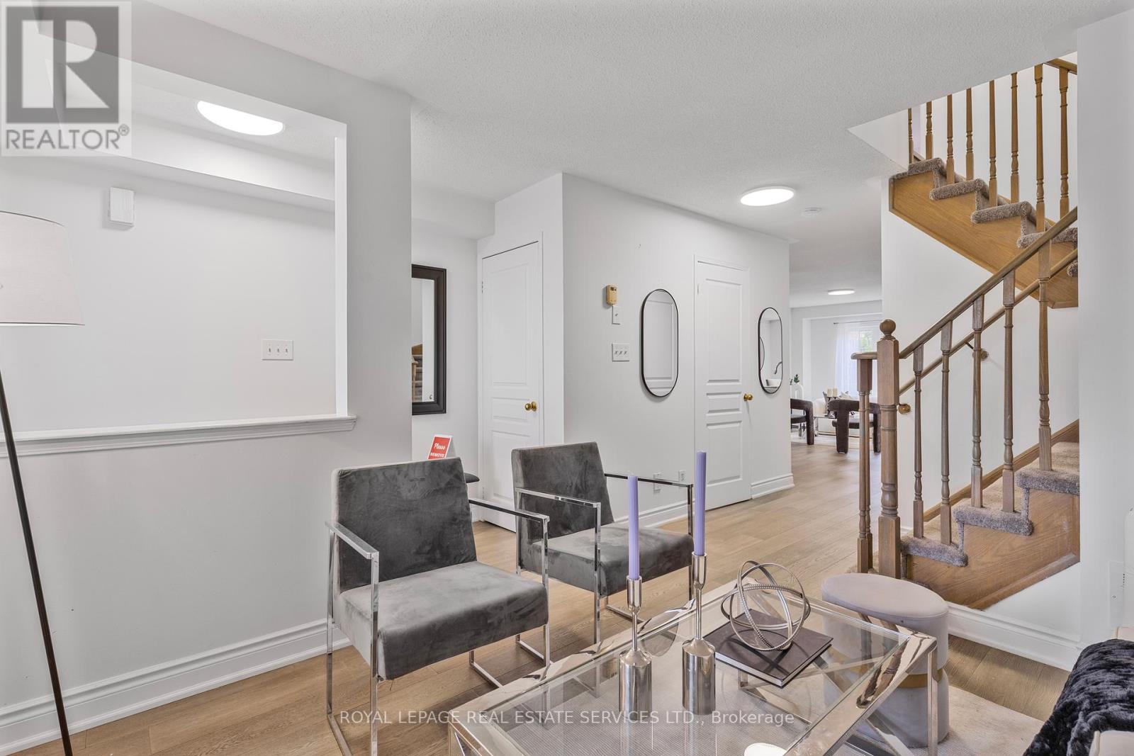 2425 Postmaster Drive, Oakville, Ontario  L6M 0J2 - Photo 8 - W12373968