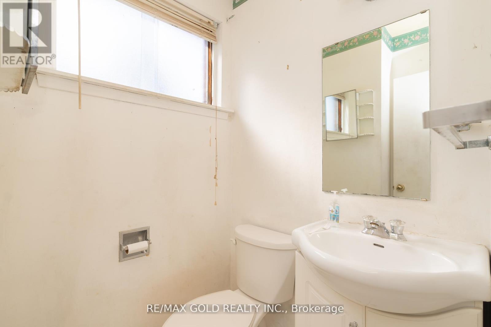 1 Dartnell Place, Brampton, Ontario  L6T 1P3 - Photo 15 - W12374033