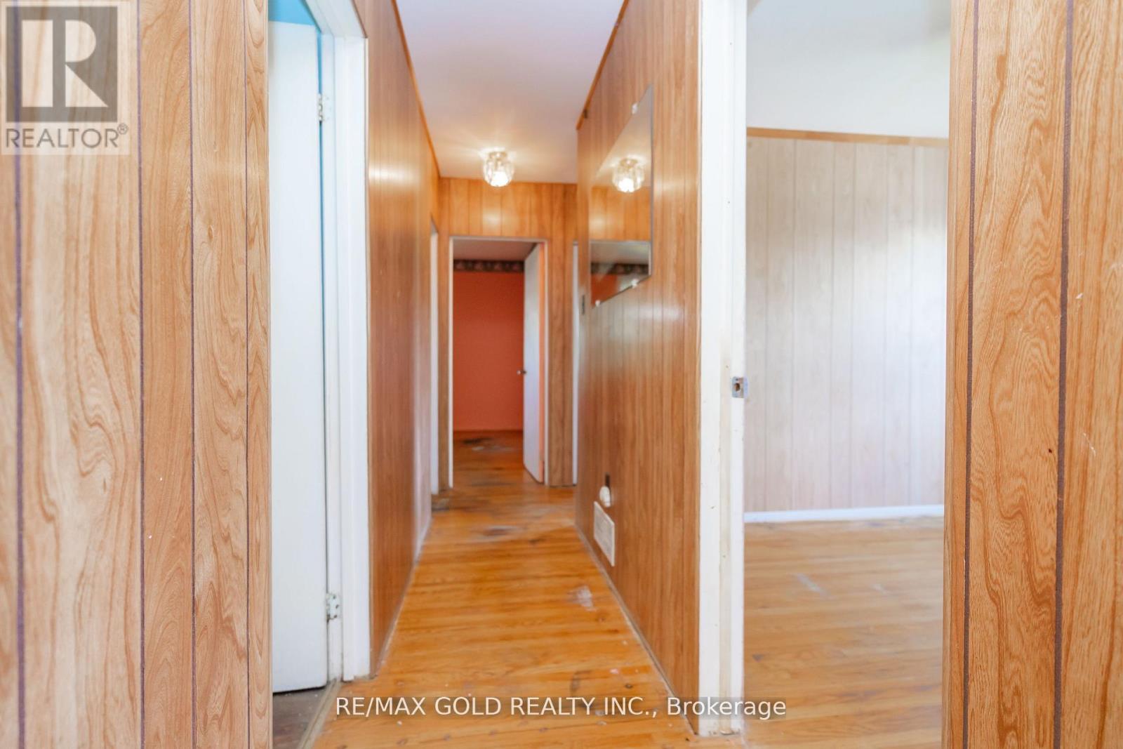 1 Dartnell Place, Brampton, Ontario  L6T 1P3 - Photo 17 - W12374033