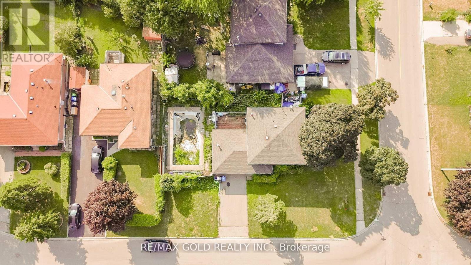 1 Dartnell Place, Brampton, Ontario  L6T 1P3 - Photo 33 - W12374033