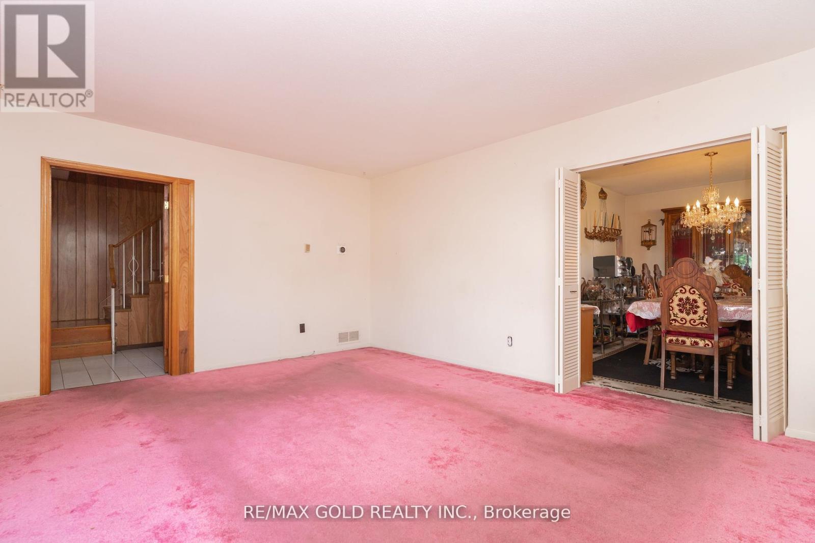 1 Dartnell Place, Brampton, Ontario  L6T 1P3 - Photo 8 - W12374033