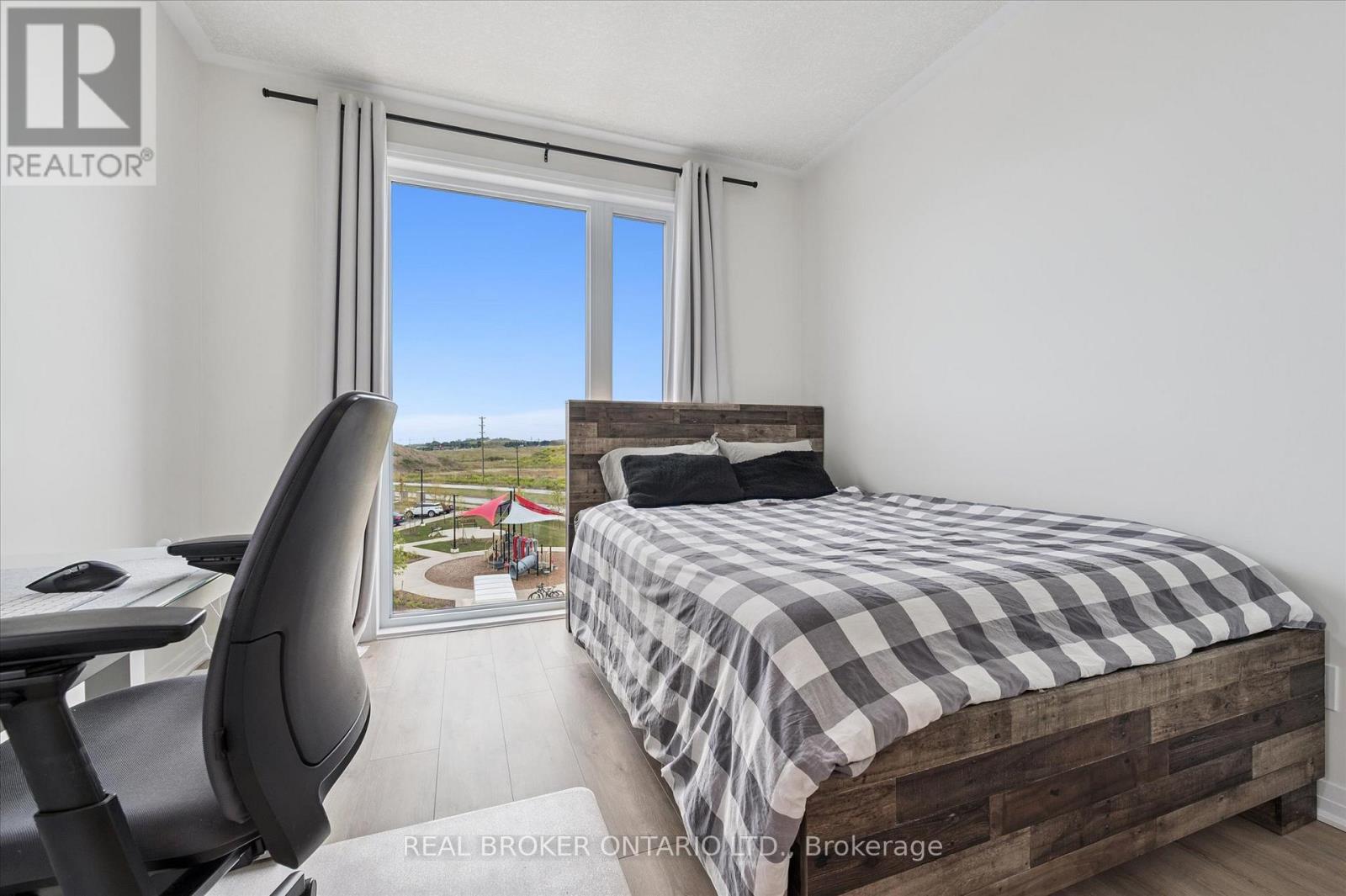 35 - 142 Foamflower Place, Waterloo, Ontario  N2V 0J1 - Photo 18 - X12373471