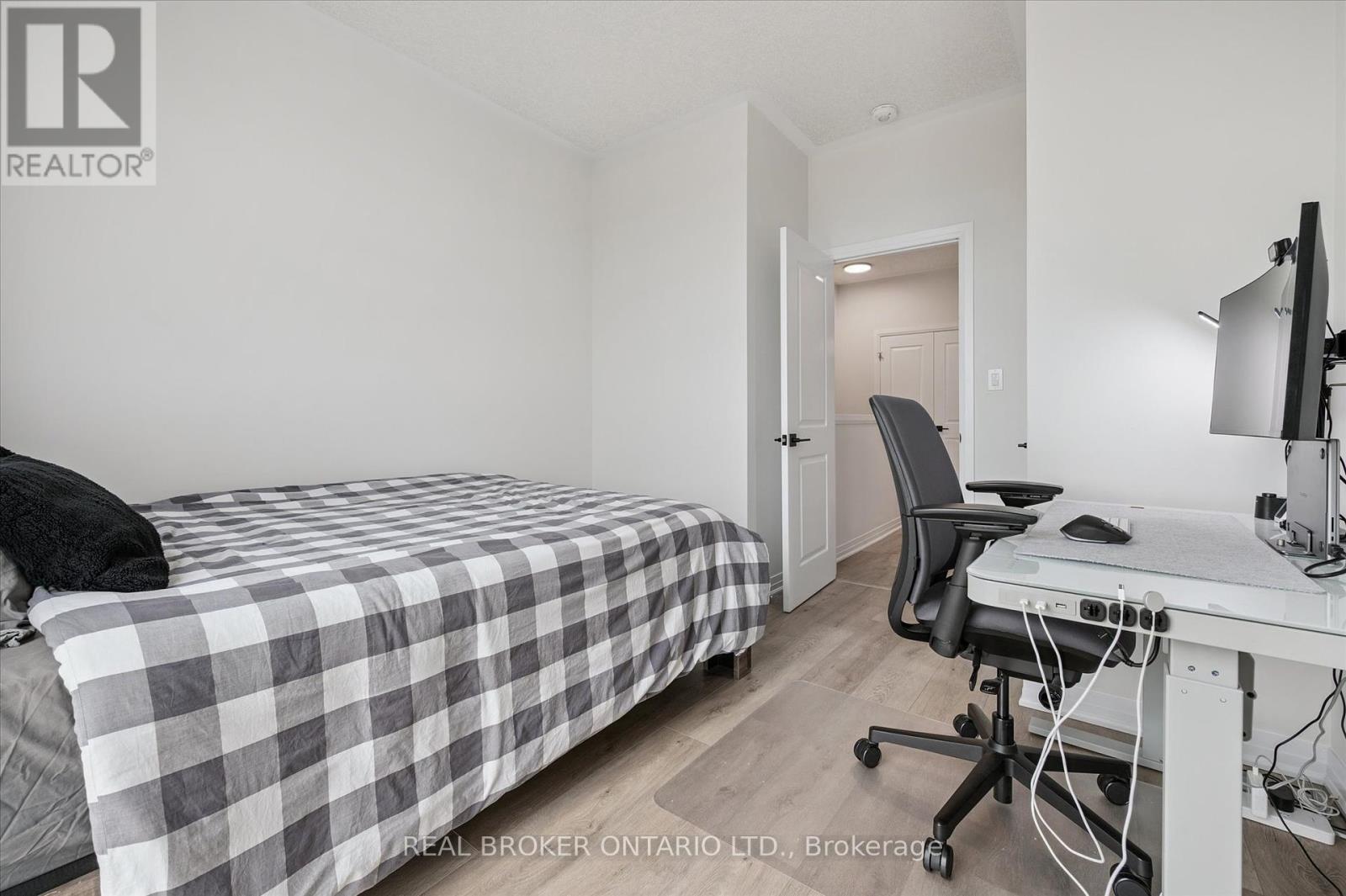 35 - 142 Foamflower Place, Waterloo, Ontario  N2V 0J1 - Photo 19 - X12373471