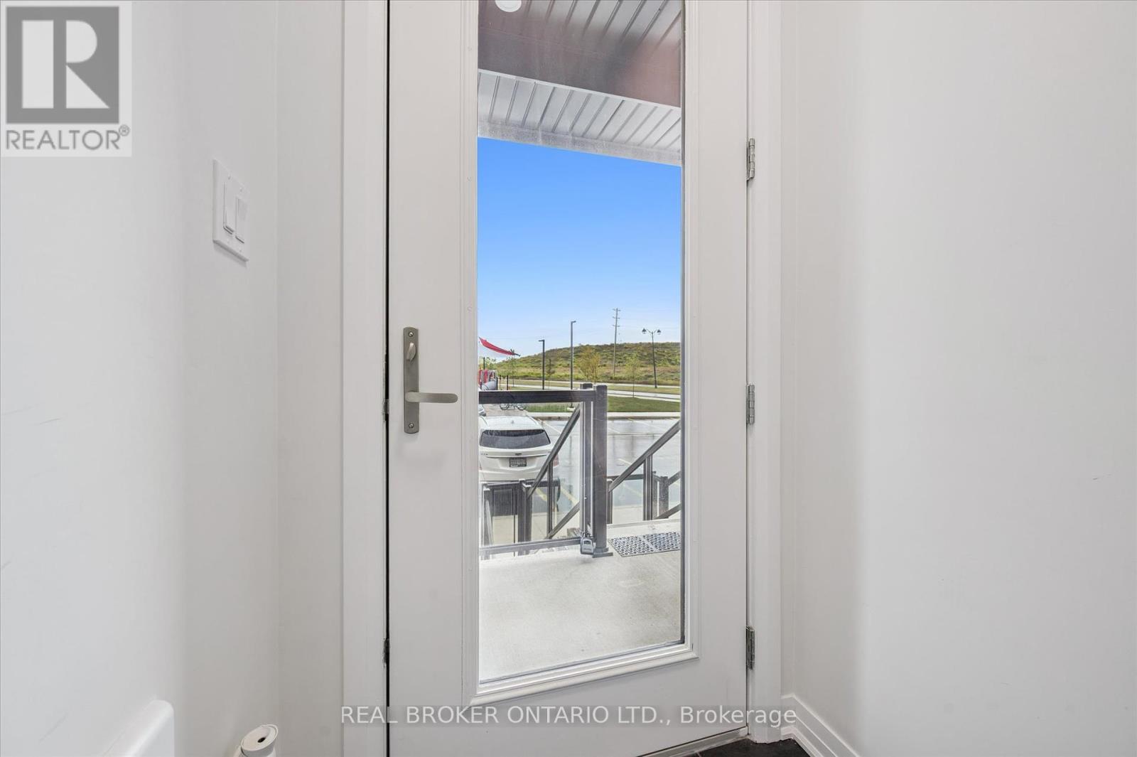 35 - 142 Foamflower Place, Waterloo, Ontario  N2V 0J1 - Photo 7 - X12373471