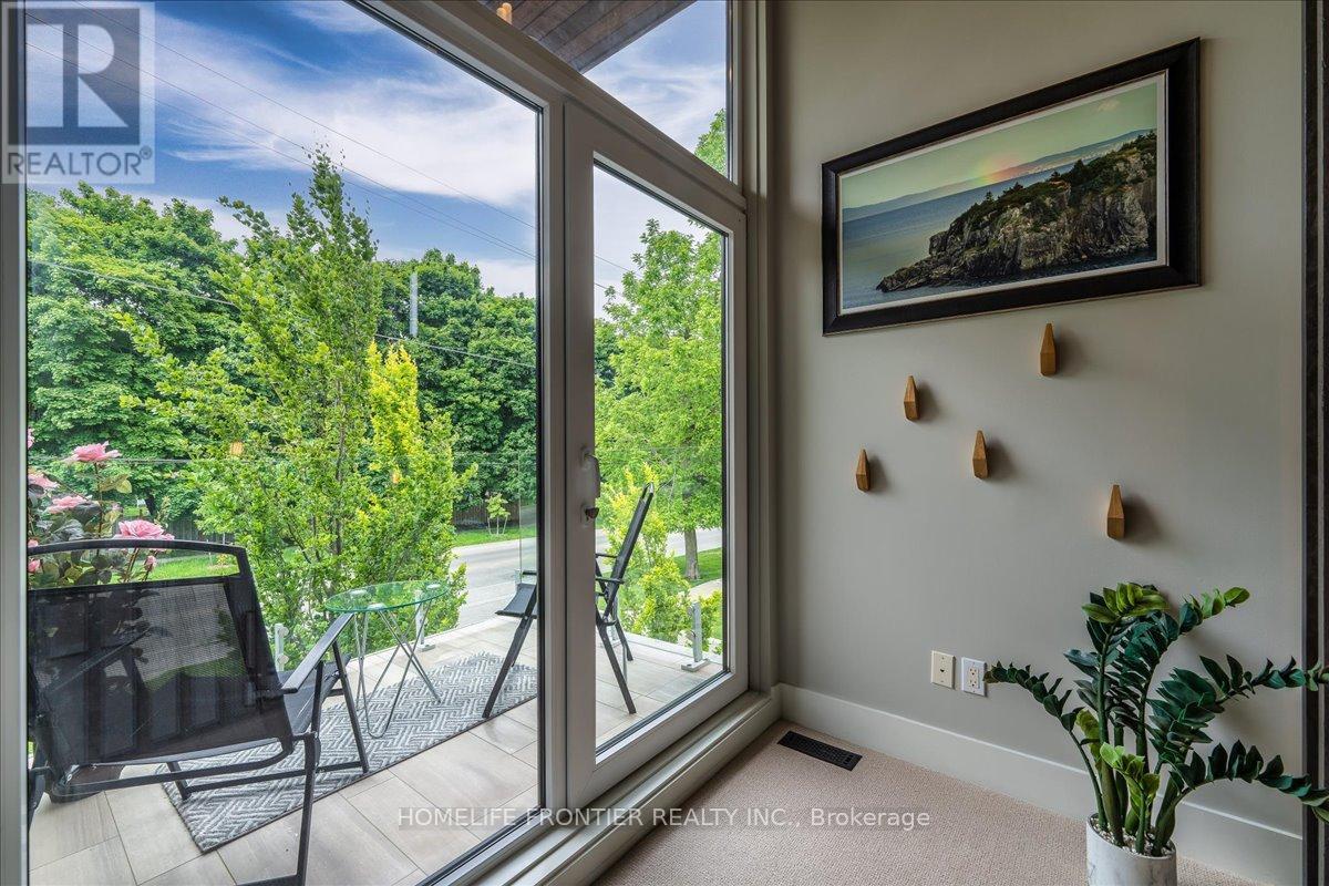 1 - 1452 Byron Baseline Road, London South, Ontario  N6K 2V6 - Photo 31 - X12373955