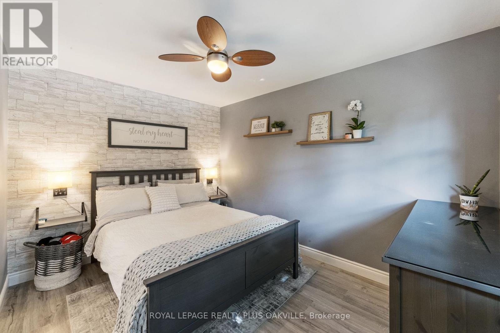 149 West 32nd Street, Hamilton, Ontario  L9C 5H1 - Photo 14 - X12373960