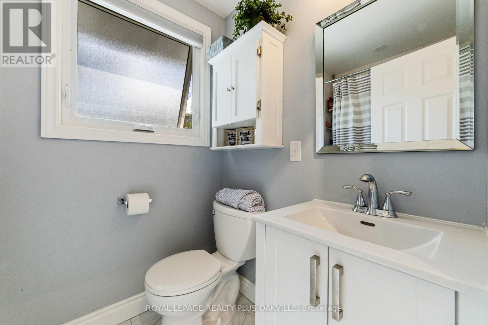 149 West 32nd Street, Hamilton, Ontario  L9C 5H1 - Photo 15 - X12373960