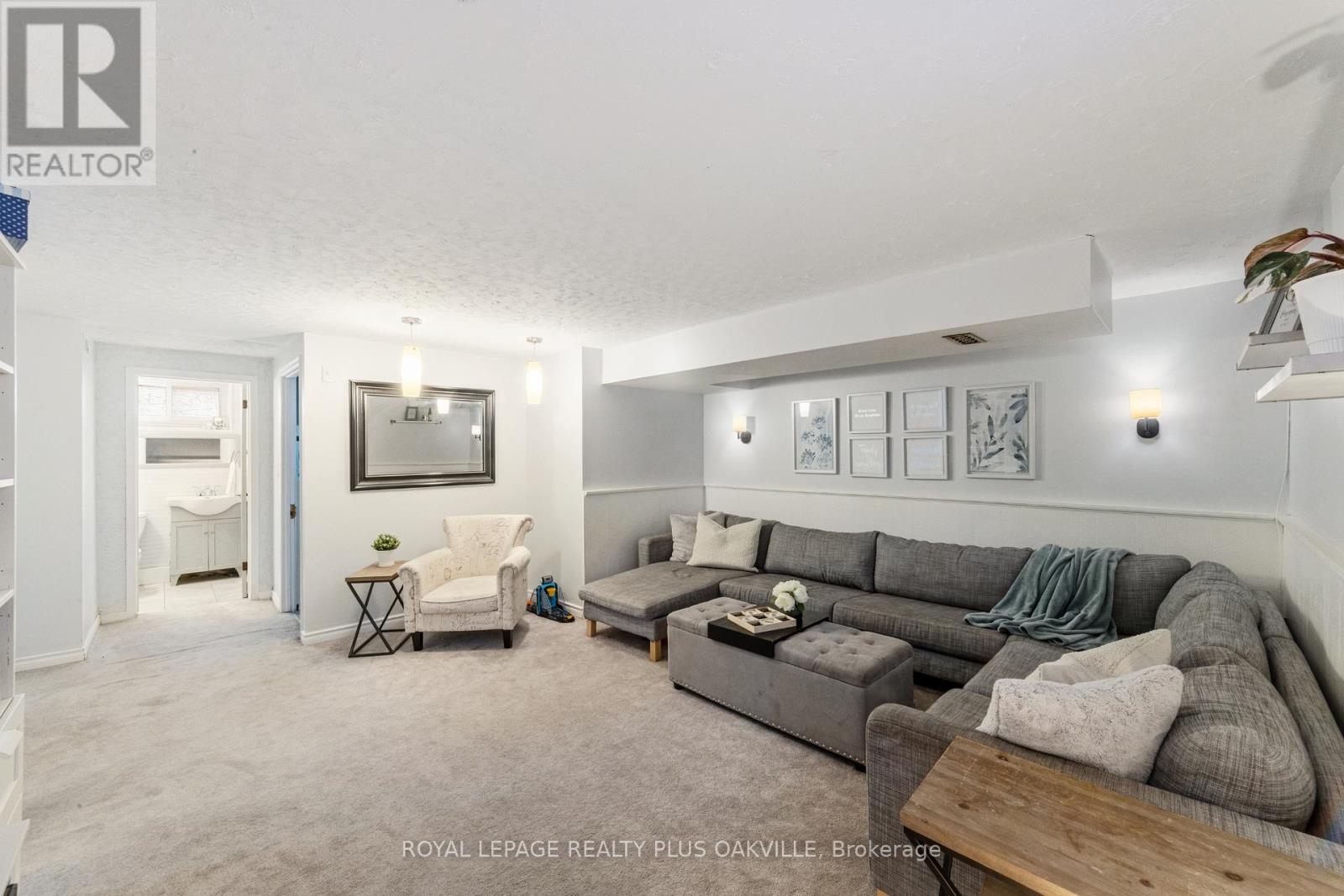 149 West 32nd Street, Hamilton, Ontario  L9C 5H1 - Photo 21 - X12373960