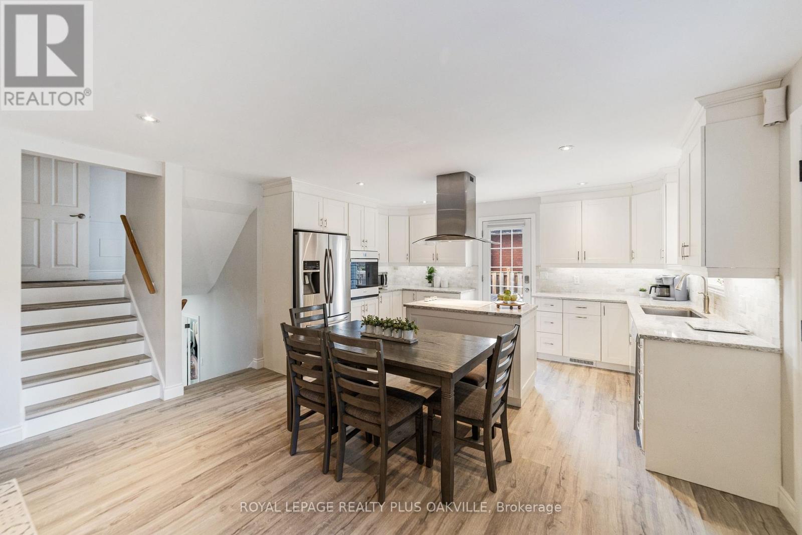 149 West 32nd Street, Hamilton, Ontario  L9C 5H1 - Photo 7 - X12373960