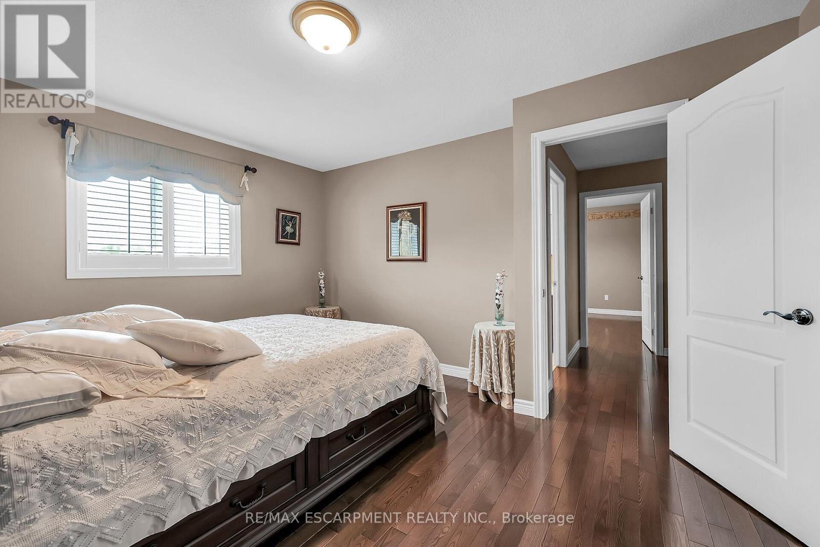 7 Kathleen Court, Hamilton, Ontario  L8T 5B1 - Photo 31 - X12374024