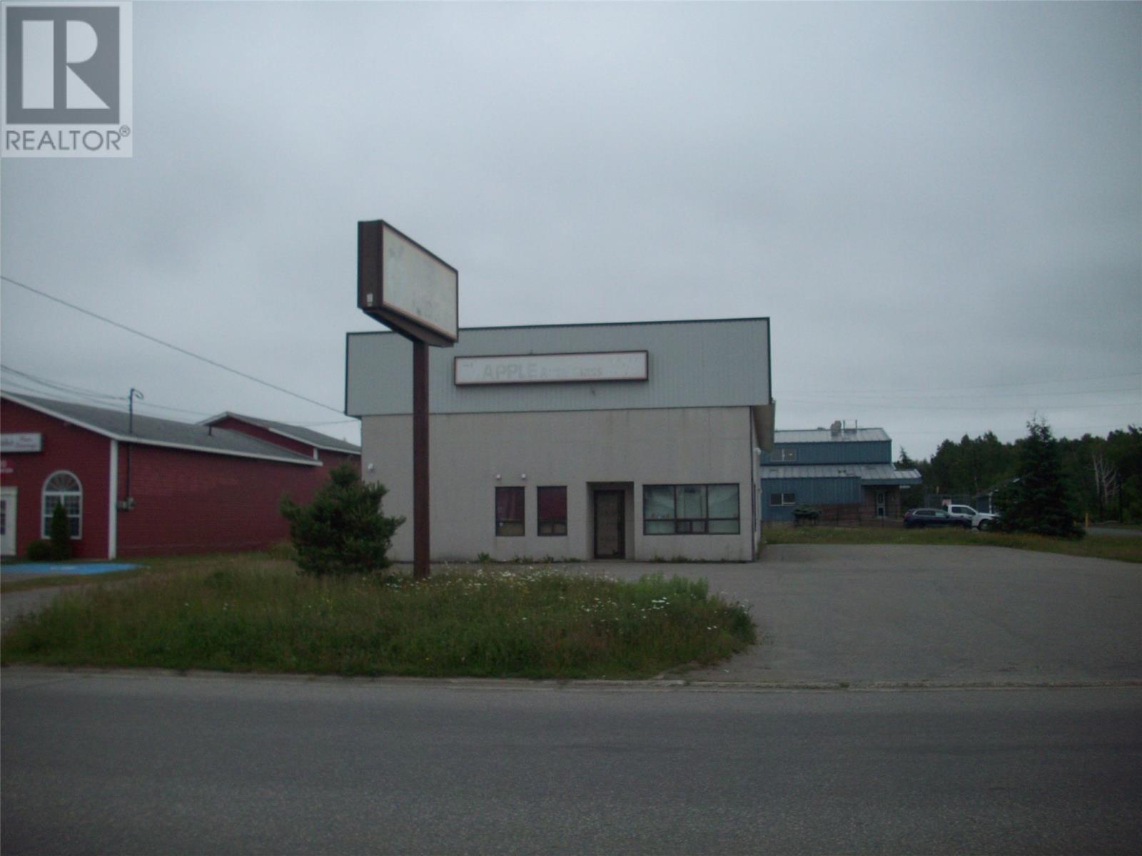 90 Armstrong Boulevard, Gander, Newfoundland & Labrador  A1V 2V2 - Photo 2 - 1289909
