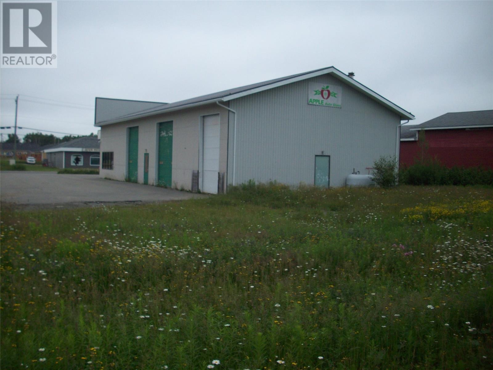 90 Armstrong Boulevard, Gander, Newfoundland & Labrador  A1V 2V2 - Photo 6 - 1289909