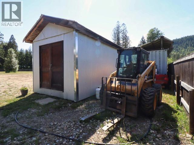1701 Ireland Road Unit# 10, North Shuswap, British Columbia  V0E 1M9 - Photo 18 - 10339644