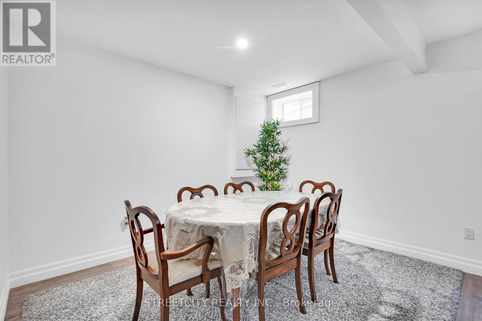 15 Camden Road, London North, Ontario  N5X 2J8 - Photo 13 - X12374277