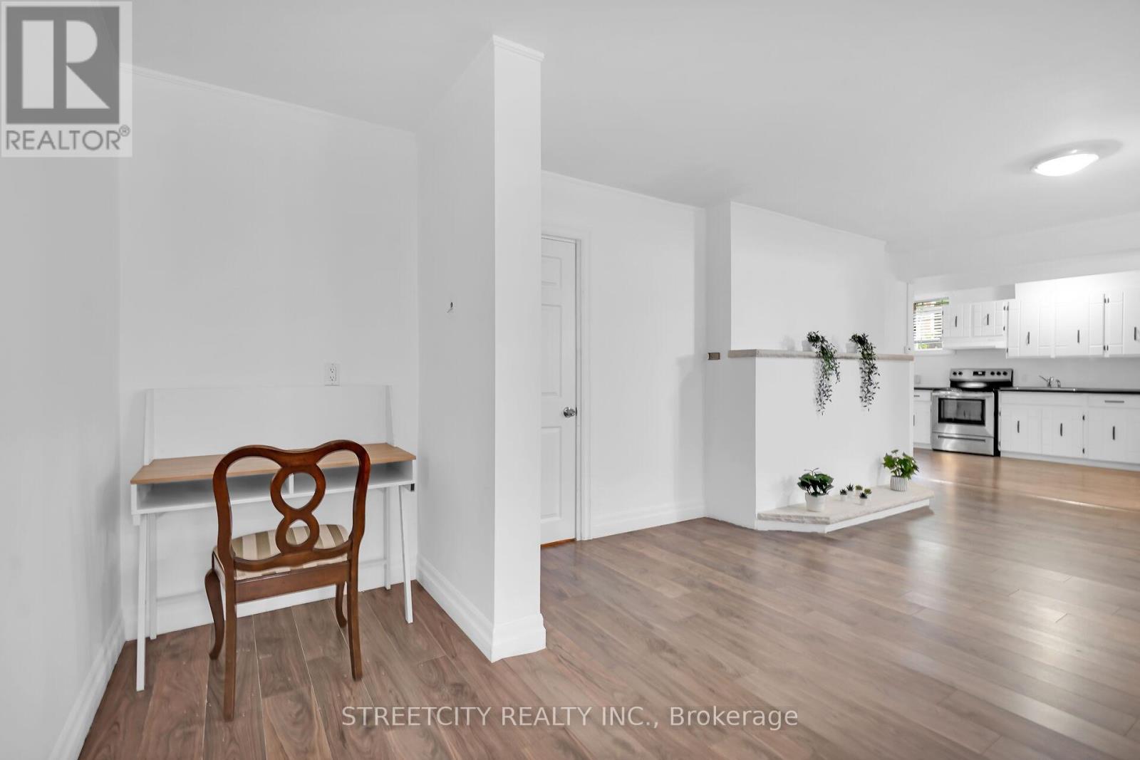 15 Camden Road, London North, Ontario  N5X 2J8 - Photo 15 - X12374277
