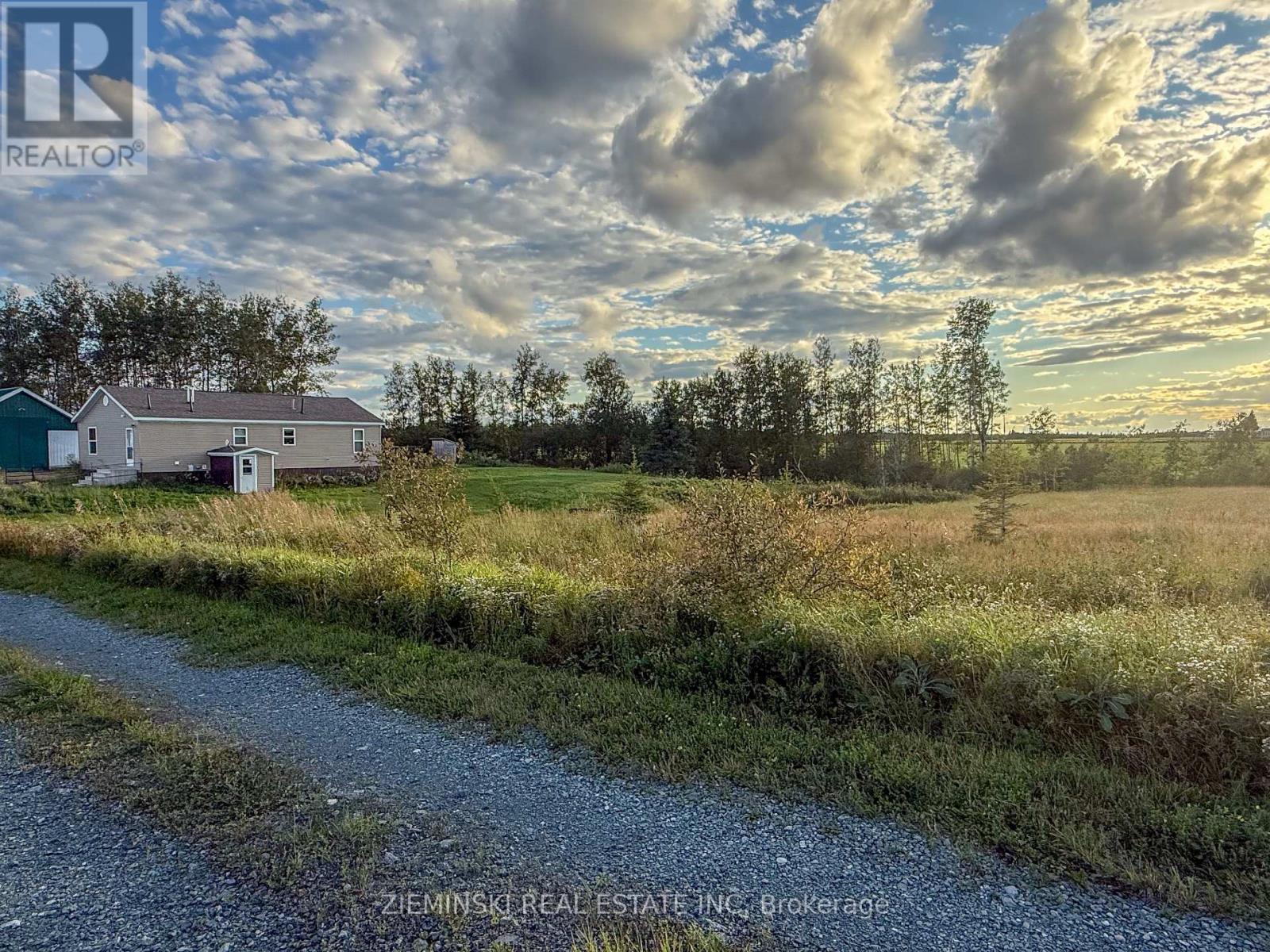 1089 Sapphire Road, Black River-Matheson (Matheson), Ontario  P0K 1N0 - Photo 33 - T12374308
