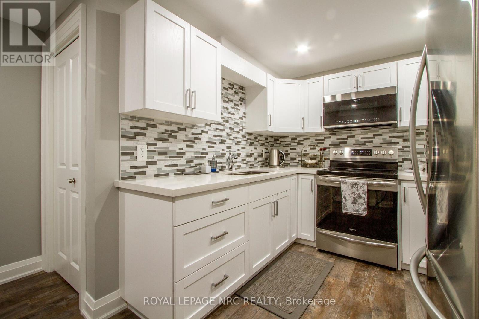 62 - 3232 Montrose Road, Niagara Falls (Mt. Carmel), Ontario  L2H 0E8 - Photo 32 - X12374263