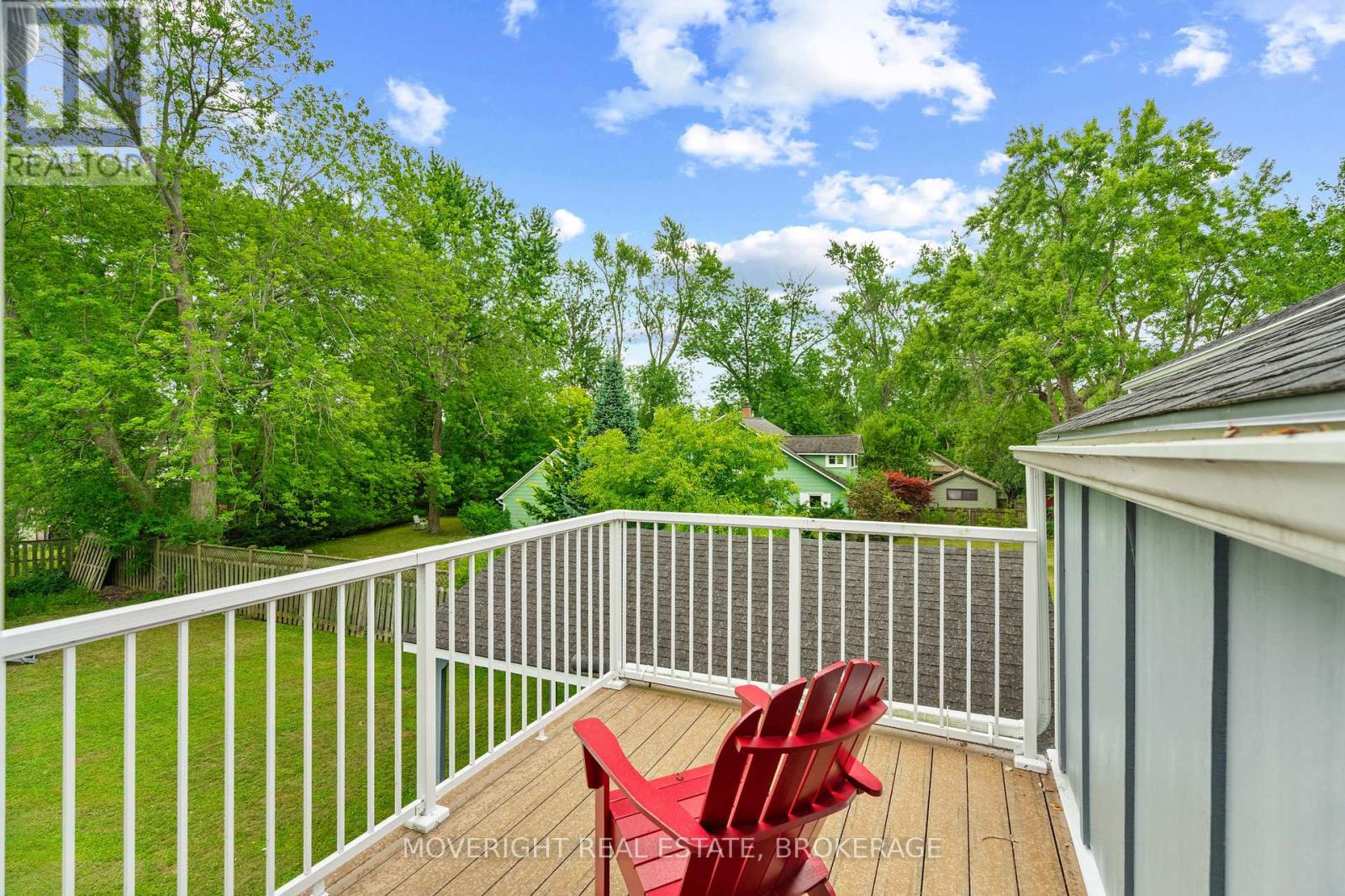318 Beachview Avenue, Fort Erie, Ontario  L2A 4L7 - Photo 32 - X12374321