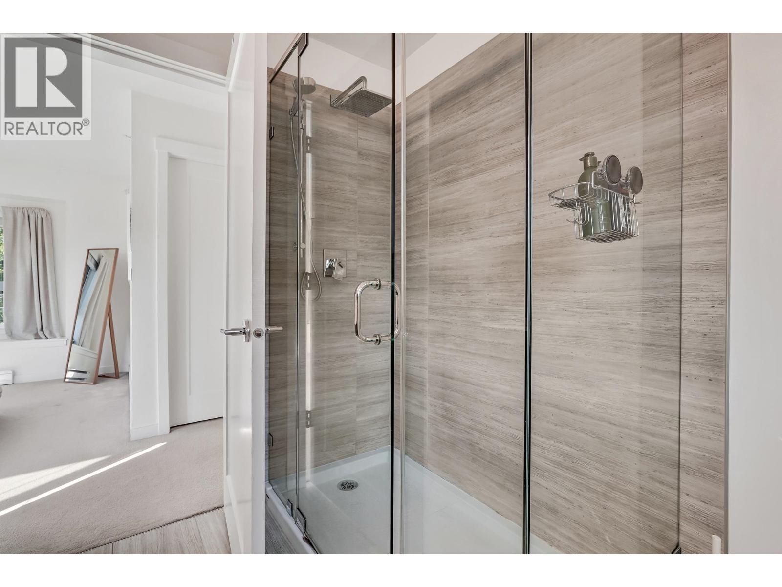 5962 St. George Street, Vancouver, British Columbia  V5W 0C5 - Photo 15 - R3041892