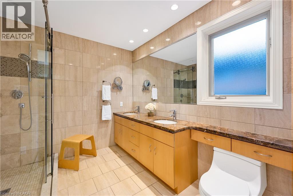 33 Walnut Drive, Guelph, Ontario  N1E 4B4 - Photo 22 - 40764571