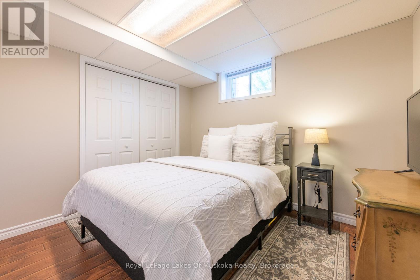 284 South Fairy Lake Road, Huntsville, Ontario  P1H 1R5 - Photo 32 - X12374260